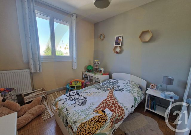 Appartement à vendre - 4 pièces - 67,88 m2 - Bourgoin Jallieu - 38 - RHONE-ALPES