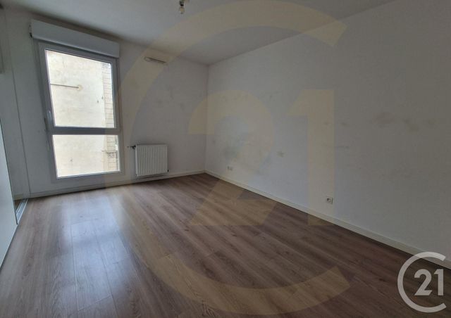 Afficher la photo en grand Appartement T3 à vendre - 3 pièces - 68,74 m2 - Bourgoin Jallieu - 38 - RHONE-ALPES