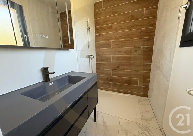 Maison à vendre - 5 pièces - 136,90 m2 - Bourgoin Jallieu - 38 - RHONE-ALPES