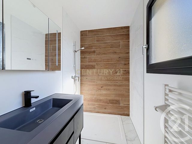 Maison &agrave; vendre - 5 pi&egrave;ces - 136,90 m2 - Bourgoin Jallieu - 38 - RHONE-ALPES