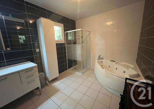 Maison à vendre - 5 pièces - 143,12 m2 - St Clair De La Tour - 38 - RHONE-ALPES