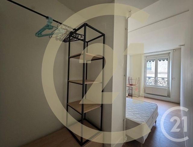 Appartement F1 &agrave; louer - 1 pi&egrave;ce - 20 m2 - Bourgoin Jallieu - 38 - RHONE-ALPES