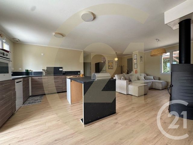 Maison à louer - 5 pièces - 115 m2 - Doissin - 38 - RHONE-ALPES