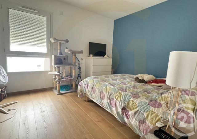 Appartement T3 à louer - 3 pièces - 79,54 m2 - Bourgoin Jallieu - 38 - RHONE-ALPES