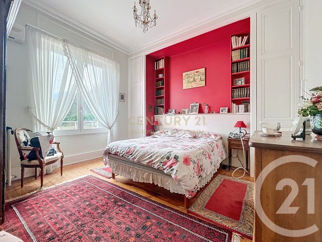 Maison &agrave; vendre - 7 pi&egrave;ces - 220,62 m2 - Bourgoin Jallieu - 38 - RHONE-ALPES