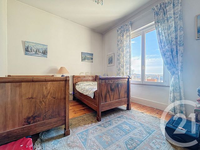 Maison &agrave; vendre - 7 pi&egrave;ces - 220,62 m2 - Bourgoin Jallieu - 38 - RHONE-ALPES