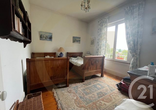 Maison à vendre - 7 pièces - 220,62 m2 - Bourgoin Jallieu - 38 - RHONE-ALPES