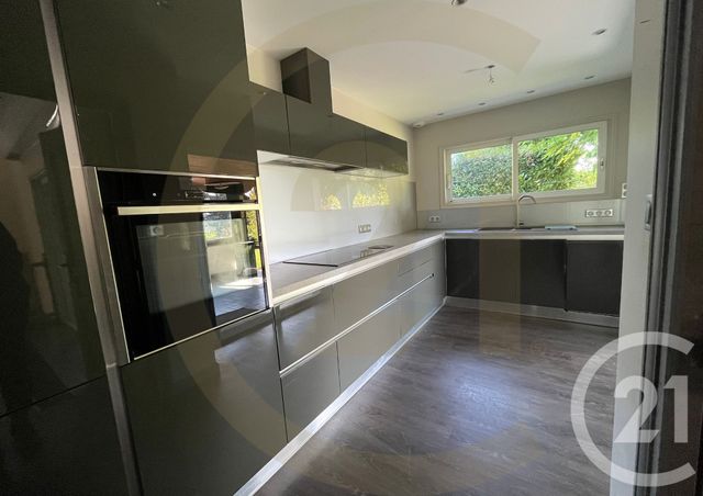 Maison à vendre - 6 pièces - 175 m2 - Bourgoin Jallieu - 38 - RHONE-ALPES