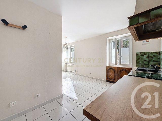 Maison à vendre - 6 pièces - 193 m2 - Bourgoin Jallieu - 38 - RHONE-ALPES