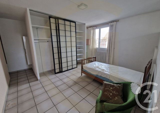 Appartement à vendre - 4 pièces - 103,57 m2 - Bourgoin Jallieu - 38 - RHONE-ALPES