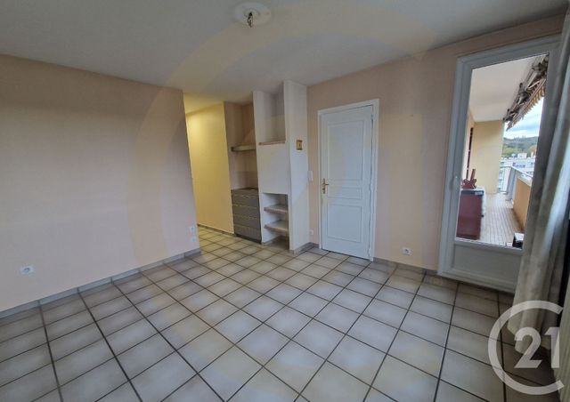 Appartement à vendre - 4 pièces - 103,57 m2 - Bourgoin Jallieu - 38 - RHONE-ALPES