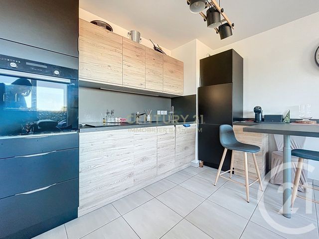 Appartement T2 &agrave; vendre - 2 pi&egrave;ces - 43,57 m2 - Bourgoin Jallieu - 38 - RHONE-ALPES