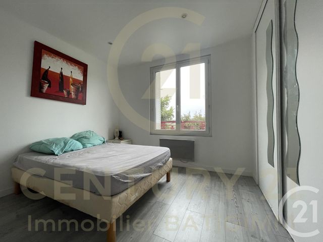 Appartement &agrave; louer - 2 pi&egrave;ces - 42,50 m2 - Bourgoin Jallieu - 38 - RHONE-ALPES