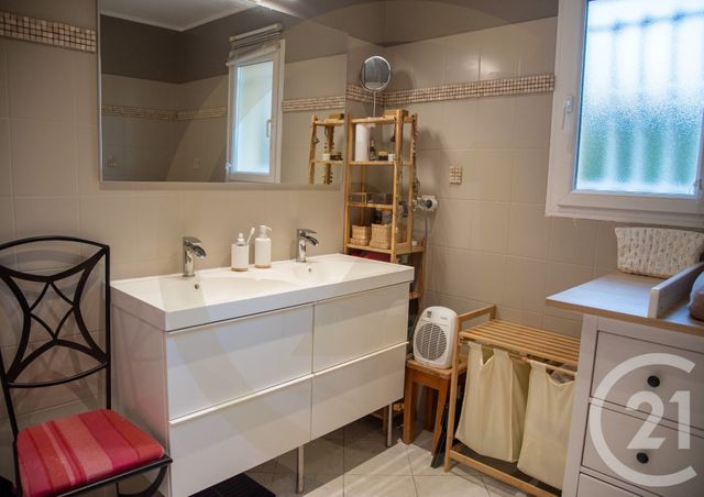 Maison &agrave; vendre - 5 pi&egrave;ces - 123 m2 - Bourgoin Jallieu - 38 - RHONE-ALPES