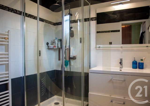 Maison &agrave; vendre - 5 pi&egrave;ces - 123 m2 - Bourgoin Jallieu - 38 - RHONE-ALPES