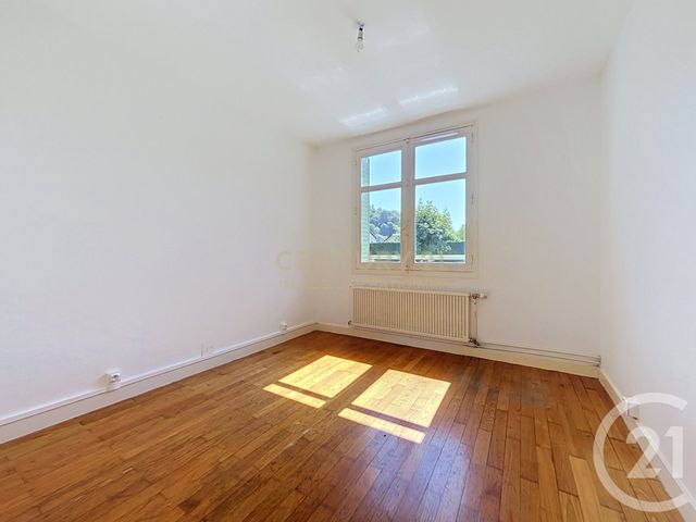 Appartement &agrave; vendre - 3 pi&egrave;ces - 70 m2 - La Tour Du Pin - 38 - RHONE-ALPES