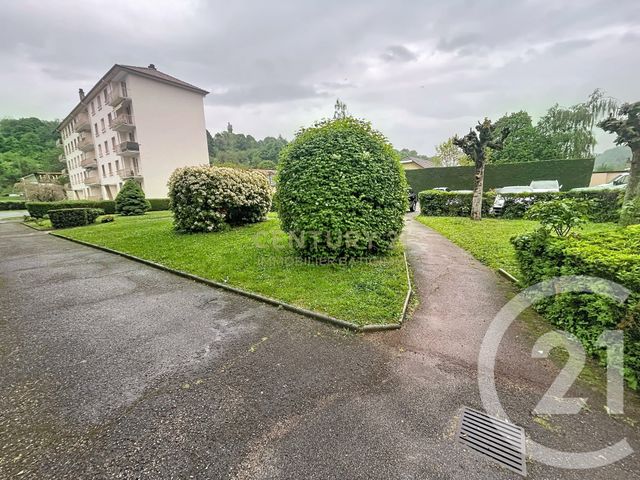 Appartement &agrave; vendre - 3 pi&egrave;ces - 70 m2 - La Tour Du Pin - 38 - RHONE-ALPES
