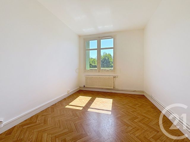 Appartement &agrave; vendre - 3 pi&egrave;ces - 70 m2 - La Tour Du Pin - 38 - RHONE-ALPES