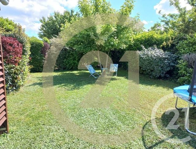 Maison &agrave; louer - 4 pi&egrave;ces - 105,09 m2 - L Isle D Abeau - 38 - RHONE-ALPES