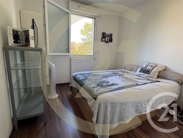 Appartement T3 &agrave; louer - 3 pi&egrave;ces - 67,34 m2 - Bourgoin Jallieu - 38 - RHONE-ALPES