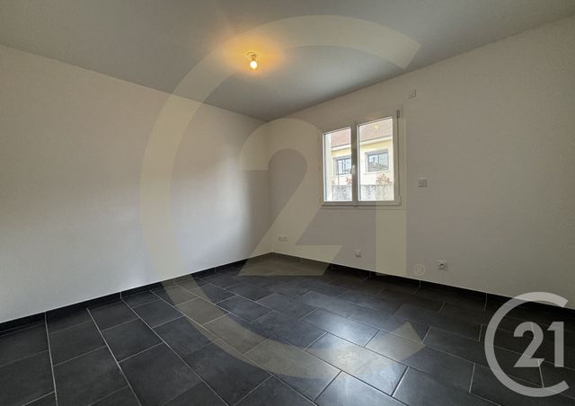 Maison &agrave; louer - 4 pi&egrave;ces - 112,88 m2 - Bourgoin Jallieu - 38 - RHONE-ALPES