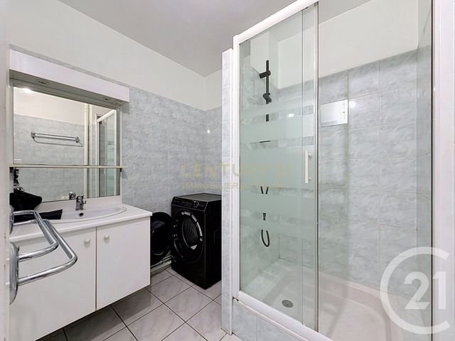 Appartement T3 &agrave; vendre - 4 pi&egrave;ces - 67,50 m2 - Bourgoin Jallieu - 38 - RHONE-ALPES