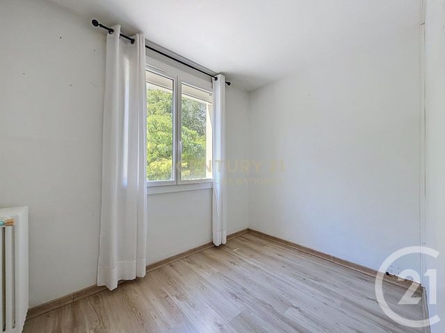 Appartement T3 &agrave; vendre - 4 pi&egrave;ces - 67,50 m2 - Bourgoin Jallieu - 38 - RHONE-ALPES