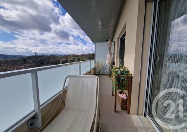 Appartement T3 &agrave; vendre - 3 pi&egrave;ces - 62 m2 - L Isle D Abeau - 38 - RHONE-ALPES