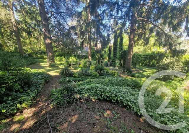 Terrain &agrave; vendre - 678 m2 - Bourgoin Jallieu - 38 - RHONE-ALPES