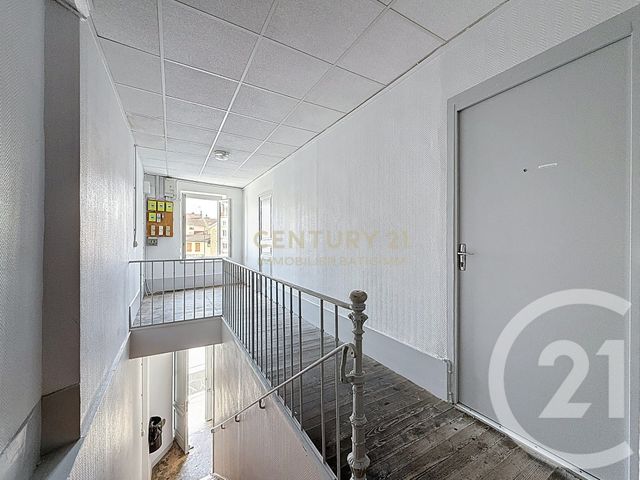 Appartement Studio &agrave; vendre - 1 pi&egrave;ce - 29,43 m2 - Bourgoin Jallieu - 38 - RHONE-ALPES