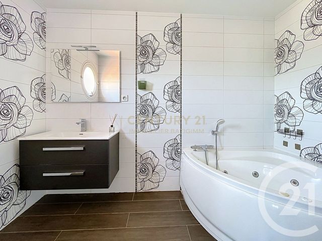 Maison &agrave; vendre - 6 pi&egrave;ces - 179,50 m2 - St Clair De La Tour - 38 - RHONE-ALPES