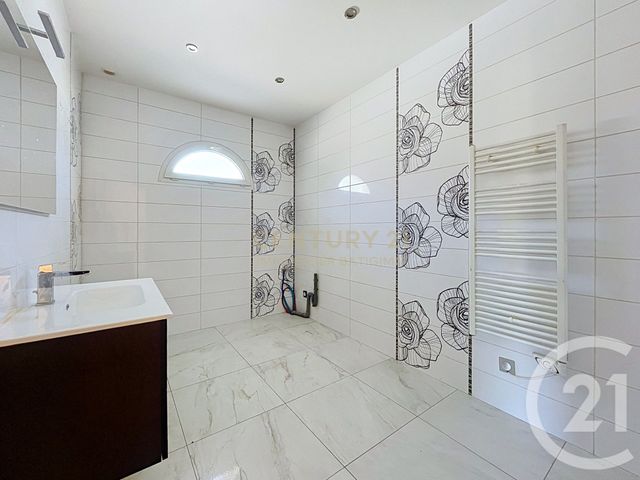 Maison &agrave; vendre - 6 pi&egrave;ces - 179,50 m2 - St Clair De La Tour - 38 - RHONE-ALPES