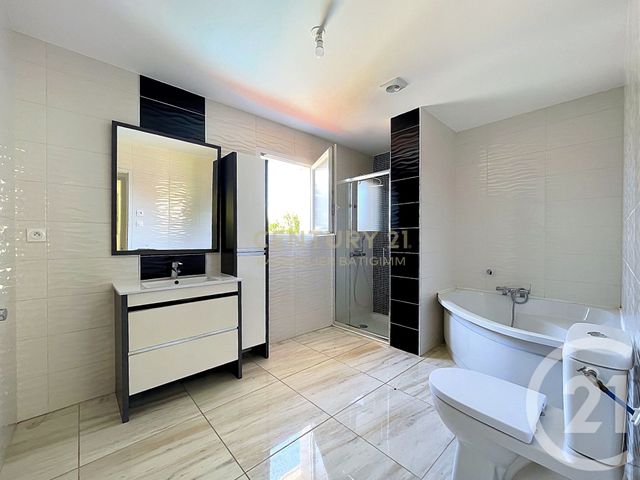 Maison &agrave; vendre - 4 pi&egrave;ces - 126 m2 - St Clair De La Tour - 38 - RHONE-ALPES