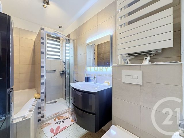 Maison &agrave; vendre - 4 pi&egrave;ces - 100 m2 - Villefontaine - 38 - RHONE-ALPES