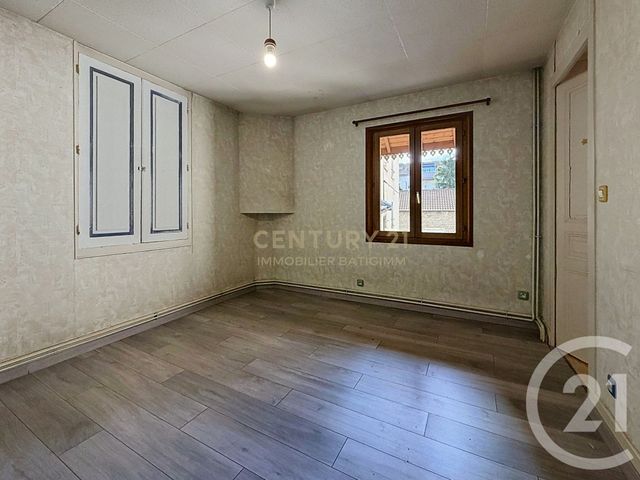 Maison &agrave; louer - 5 pi&egrave;ces - 180 m2 - Bourgoin Jallieu - 38 - RHONE-ALPES