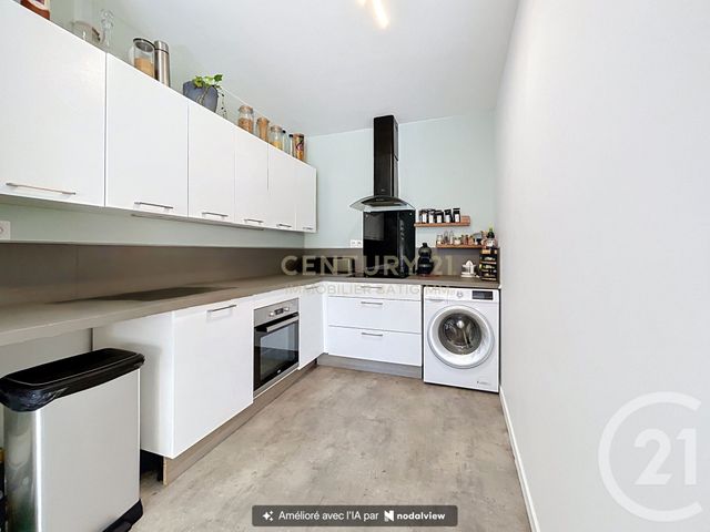 Appartement T4 &agrave; vendre - 4 pi&egrave;ces - 76,34 m2 - L Isle D Abeau - 38 - RHONE-ALPES