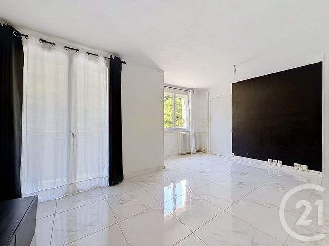 Appartement T3 à louer BOURGOIN JALLIEU