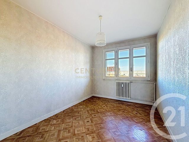 Appartement F3 bis &agrave; vendre - 4 pi&egrave;ces - 71,42 m2 - Bourgoin Jallieu - 38 - RHONE-ALPES