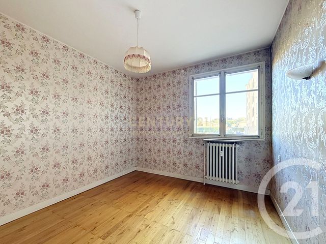 Appartement F3 bis &agrave; vendre - 4 pi&egrave;ces - 71,42 m2 - Bourgoin Jallieu - 38 - RHONE-ALPES