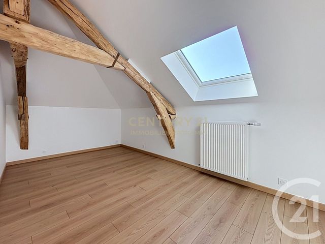 Maison &agrave; louer - 4 pi&egrave;ces - 111,80 m2 - Bourgoin Jallieu - 38 - RHONE-ALPES